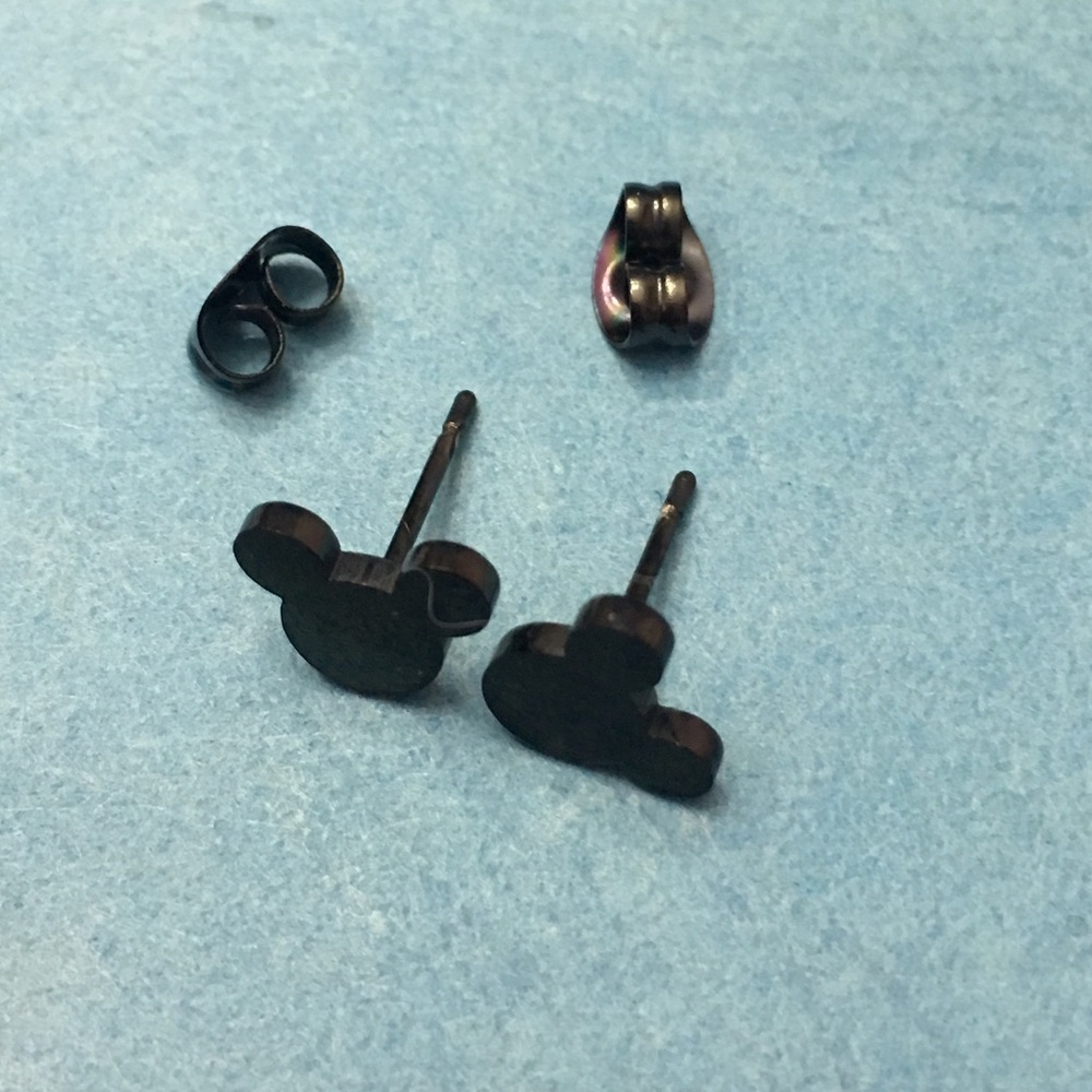(R3) Mickey Earrings - Picture 3 of 4